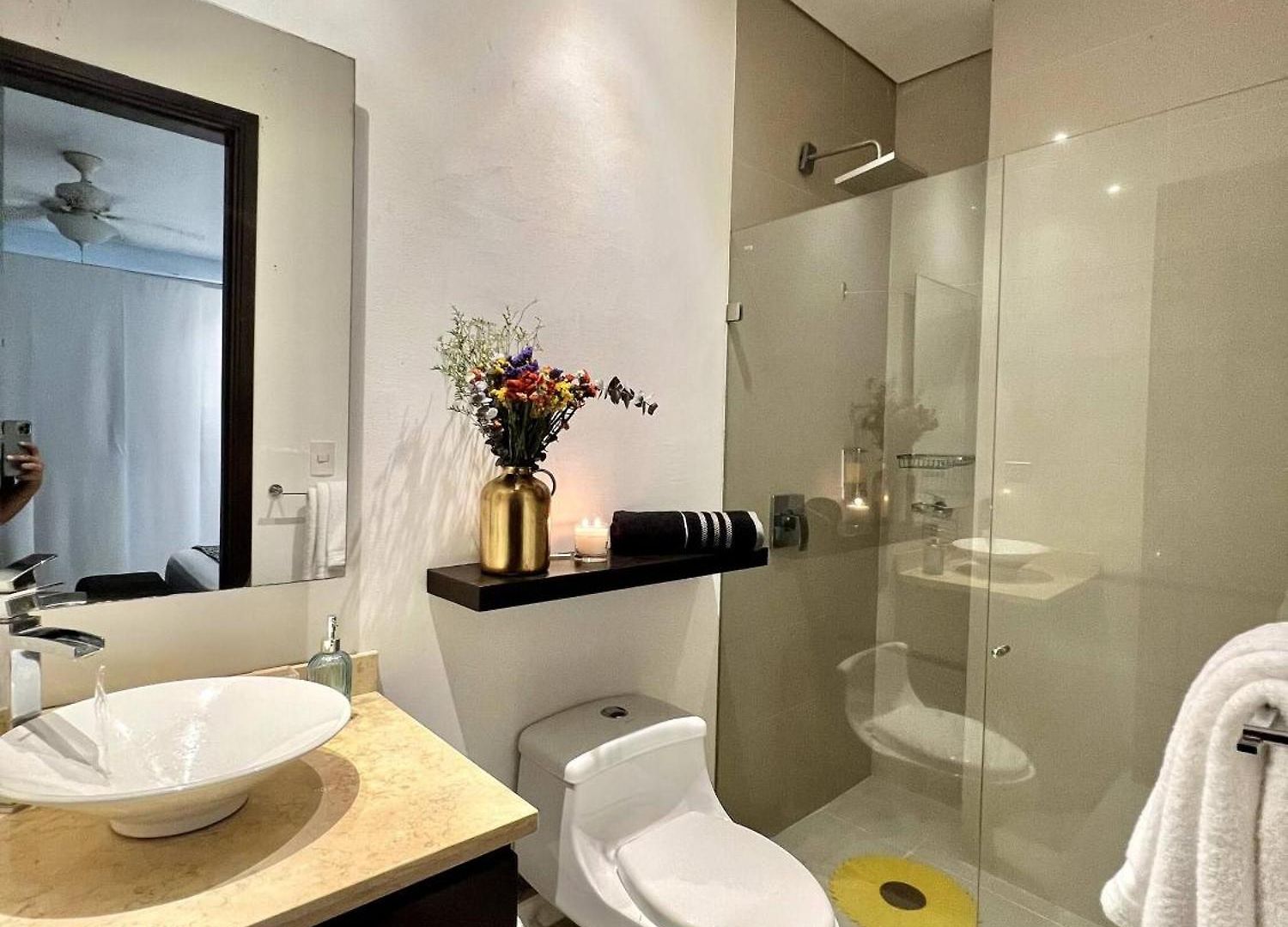 Apartamento Luxury Pool Near
