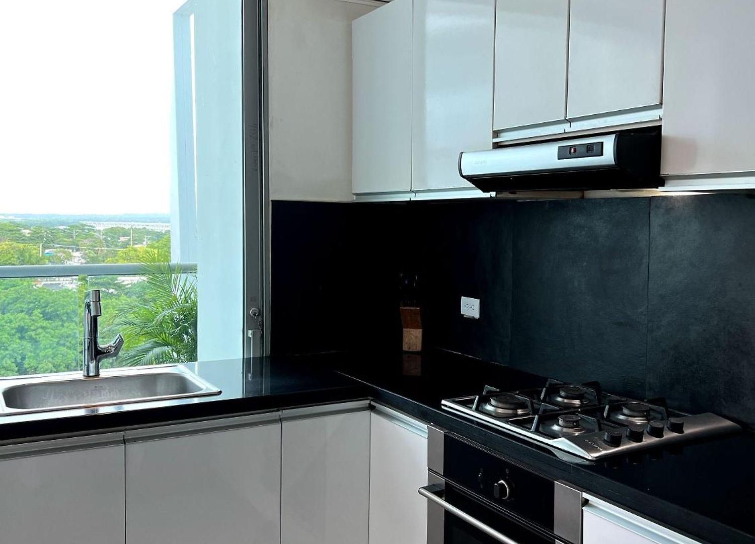 Apartamento Luxury Pool Near