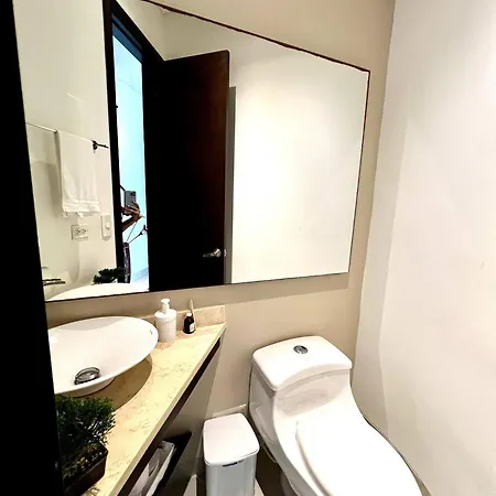 Luxury Pool Near Apartamento *